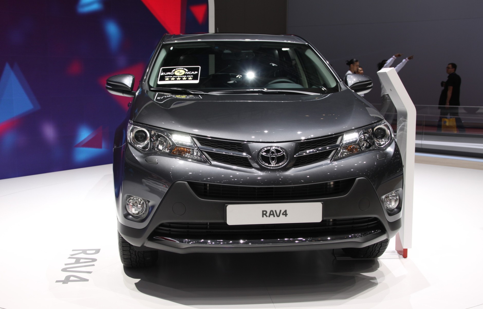 Toyota RAV4 (Genewa 2013)