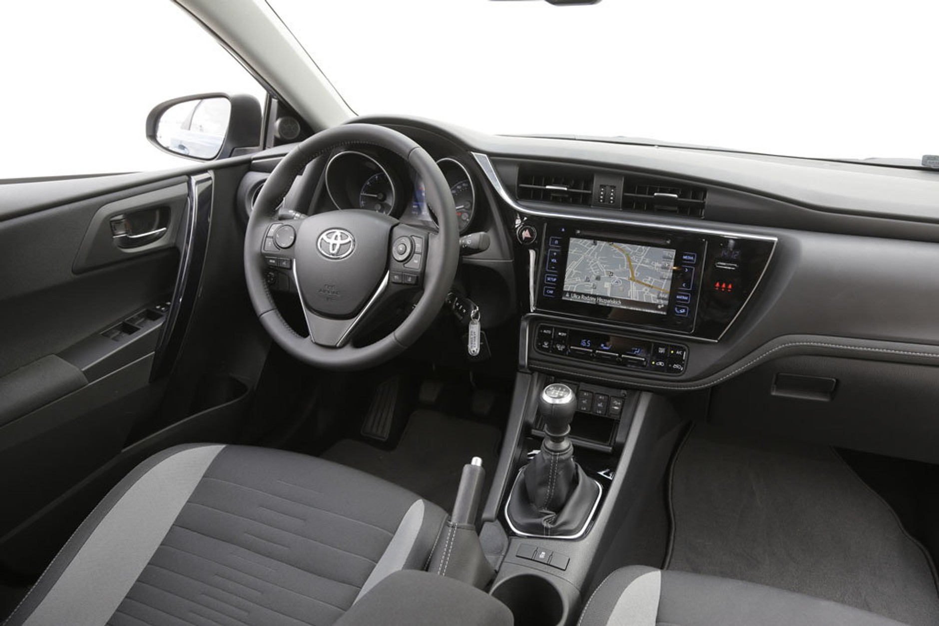 Zmiany wyszły na dobre - test Toyoty Auris 1.2 T