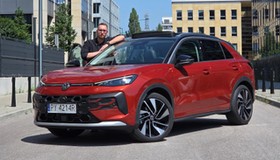 Volkswagen T-Roc i ja