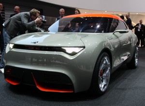 Kia Provo - rasowa hybryda (Motor Show 2014)