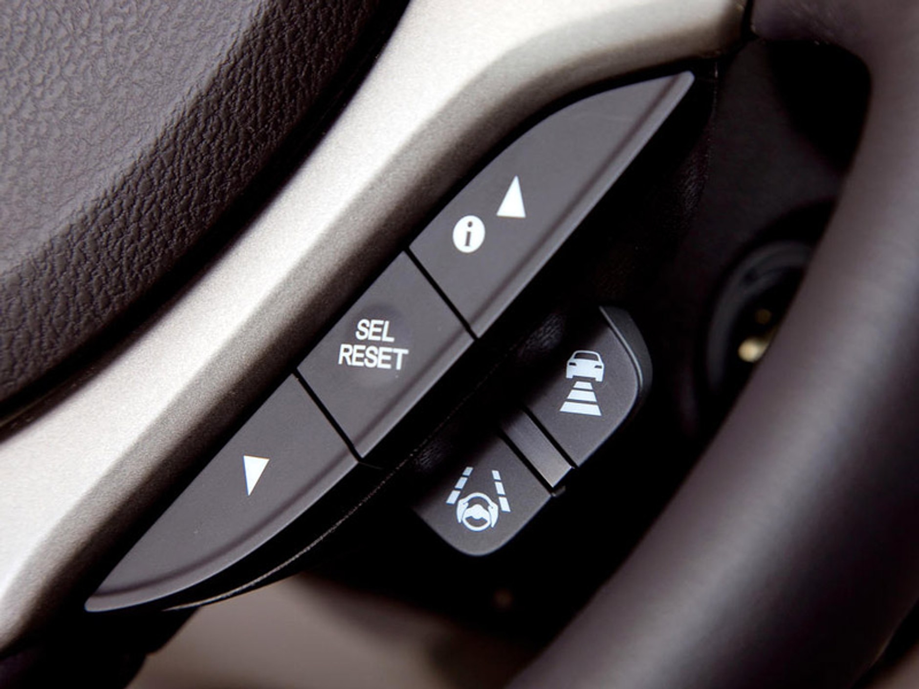 Honda Accord – wysokie tony (dane techniczne, fotogaleria)