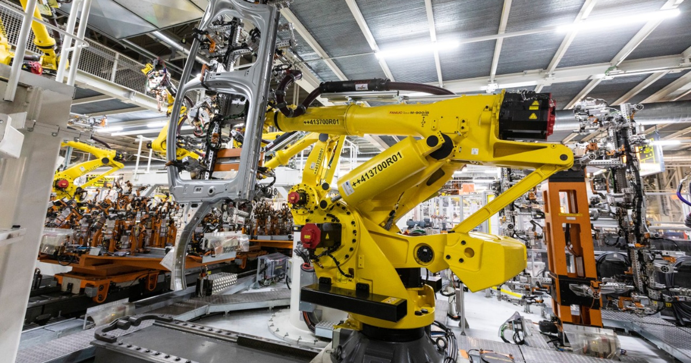 Największy robot w fabryce Seata