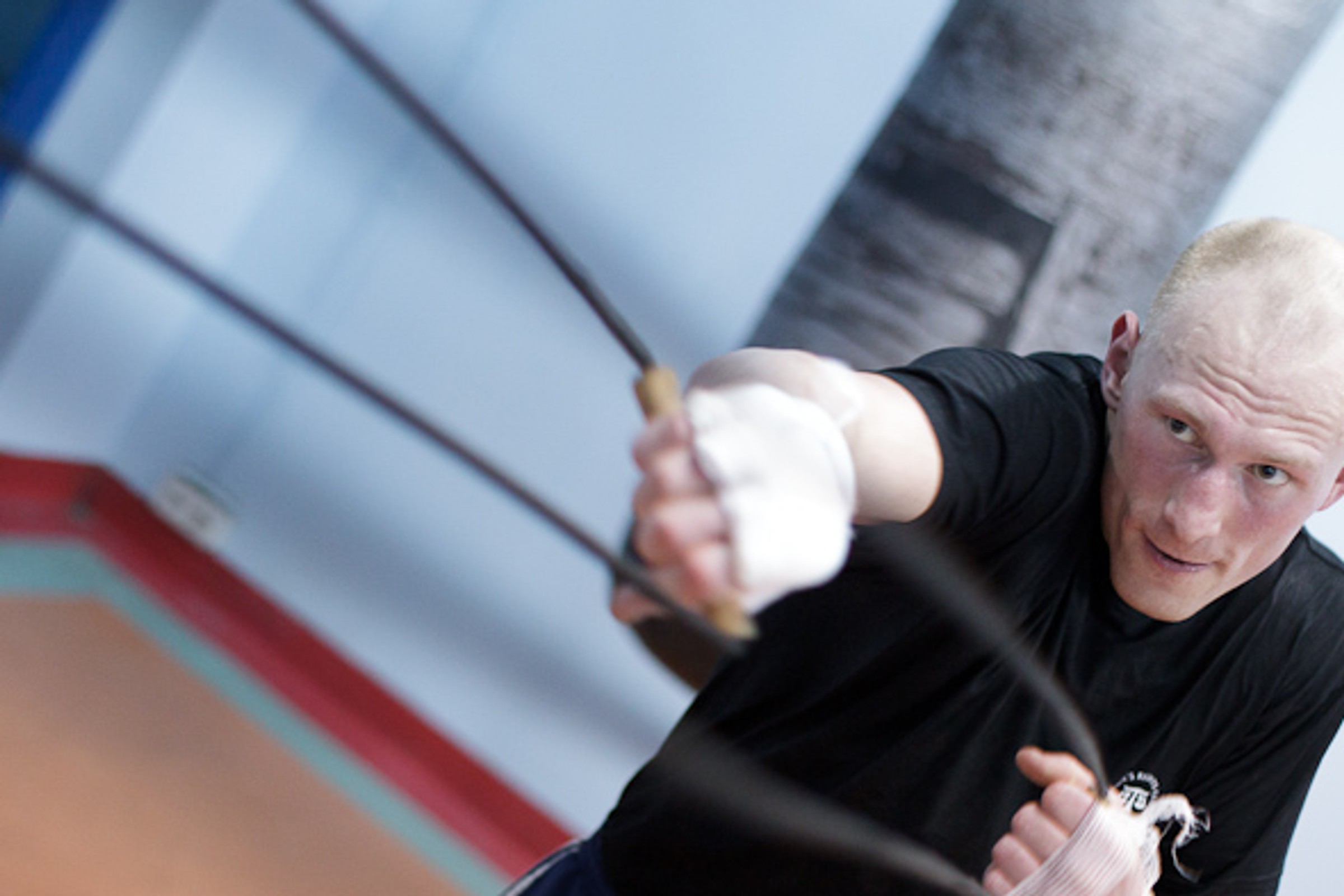 Kiedyś za grzechy za kółkiem poszedł siedzieć. Jak dziś jeździ Krzysztof Diablo Włodarczyk?