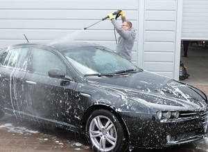 Sam zadbaj o auto! Zobacz, ile zaoszczędzisz