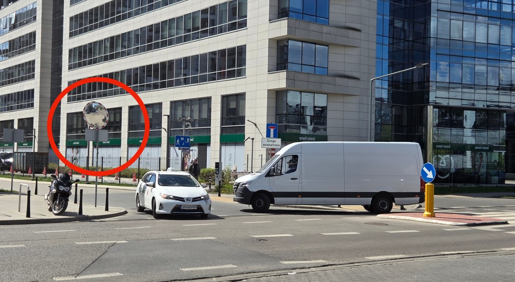 Droga wewnętrzna. Dlaczego nie masz pierwszeństwa?