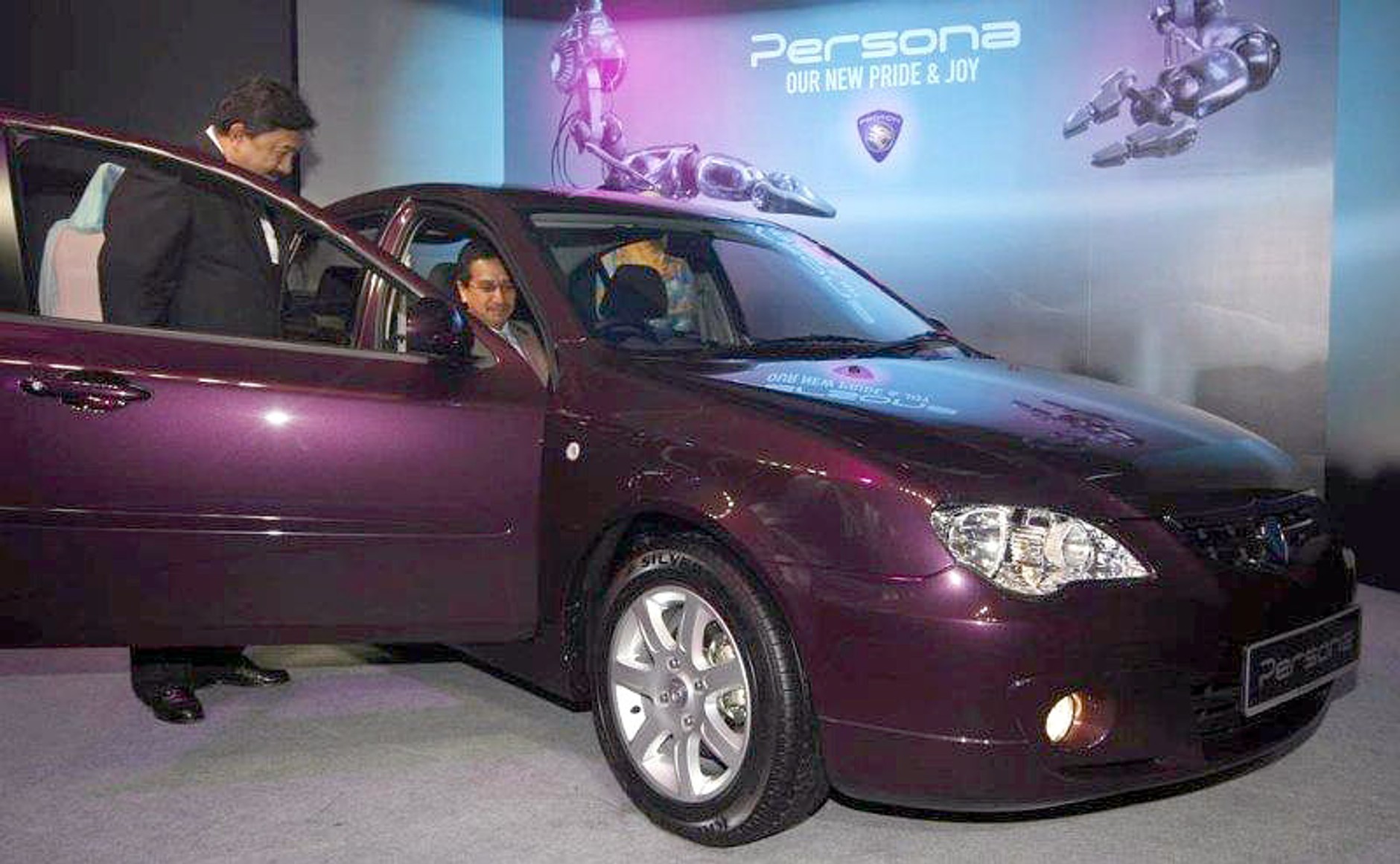 Proton Persona: Malajska duma