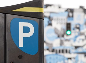 Ten trik pozwala na darmowe parkowanie. Wystarczy znaleźć jeden przycisk