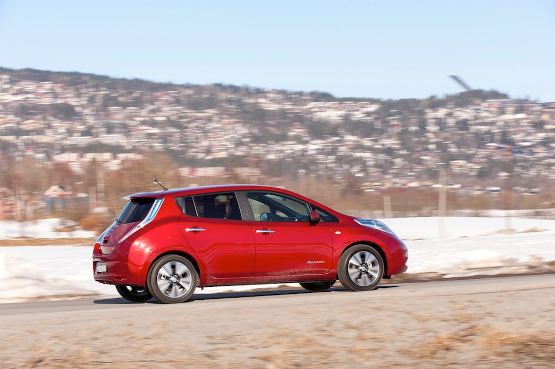 Nissan Leaf od 126 000 zł