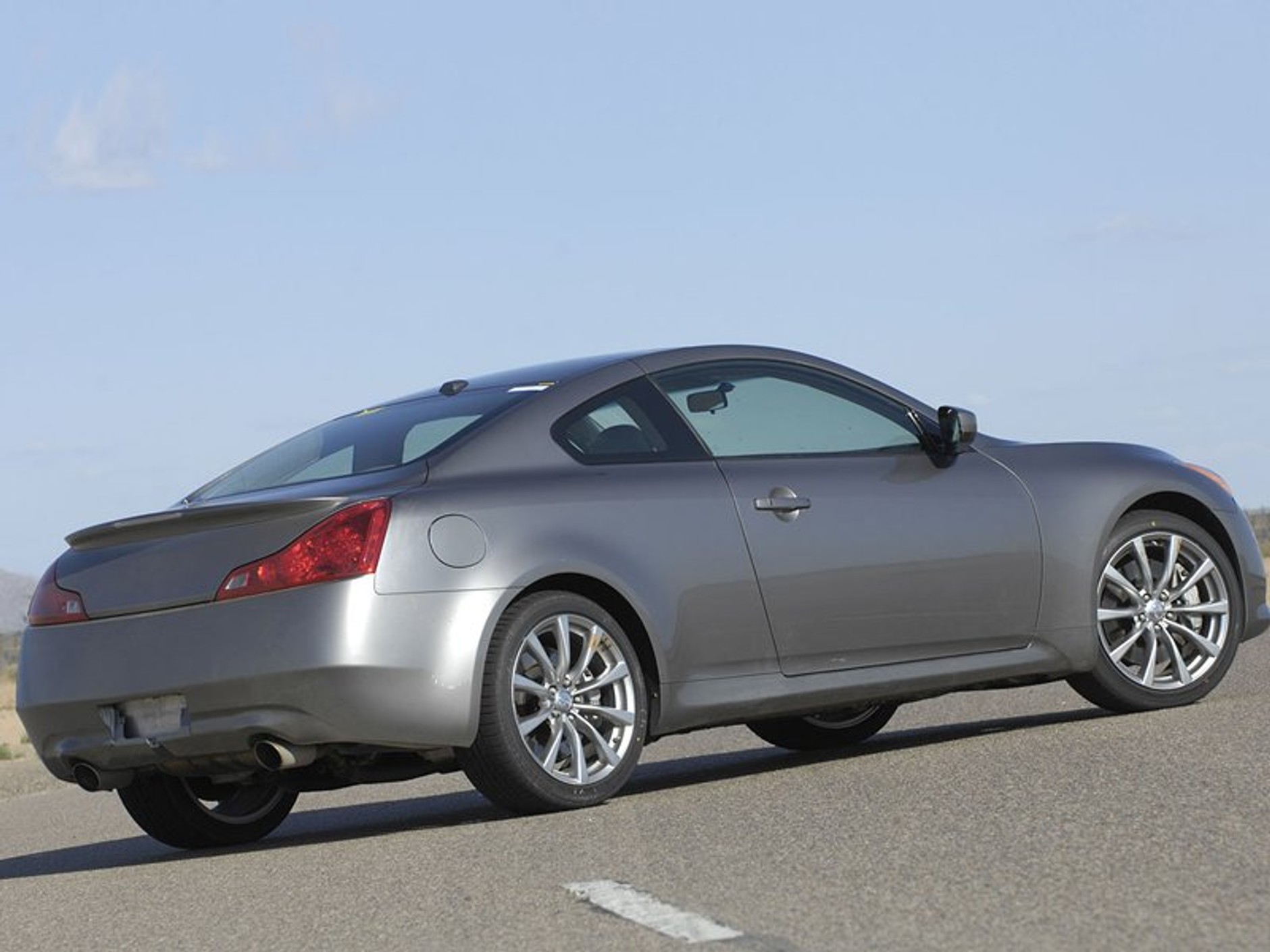 Infiniti G37 Coupe – japońska konkurencja dla niemieckiej trójcy