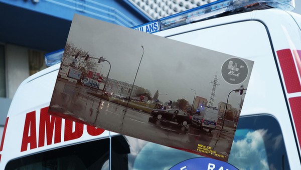 Wypadek w Bydgoszczy. Karetka przewróciła się na bok [Nagranie]