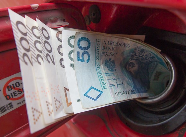 Będzie nowa wysokość kilometrówki? Koszty rosną, minister czeka z decyzją