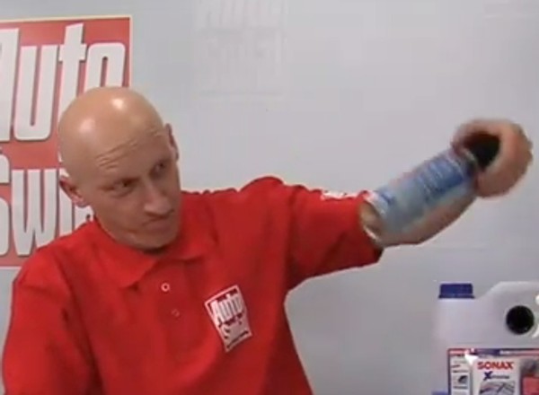 Co warto mieć w bagażniku w zimie?