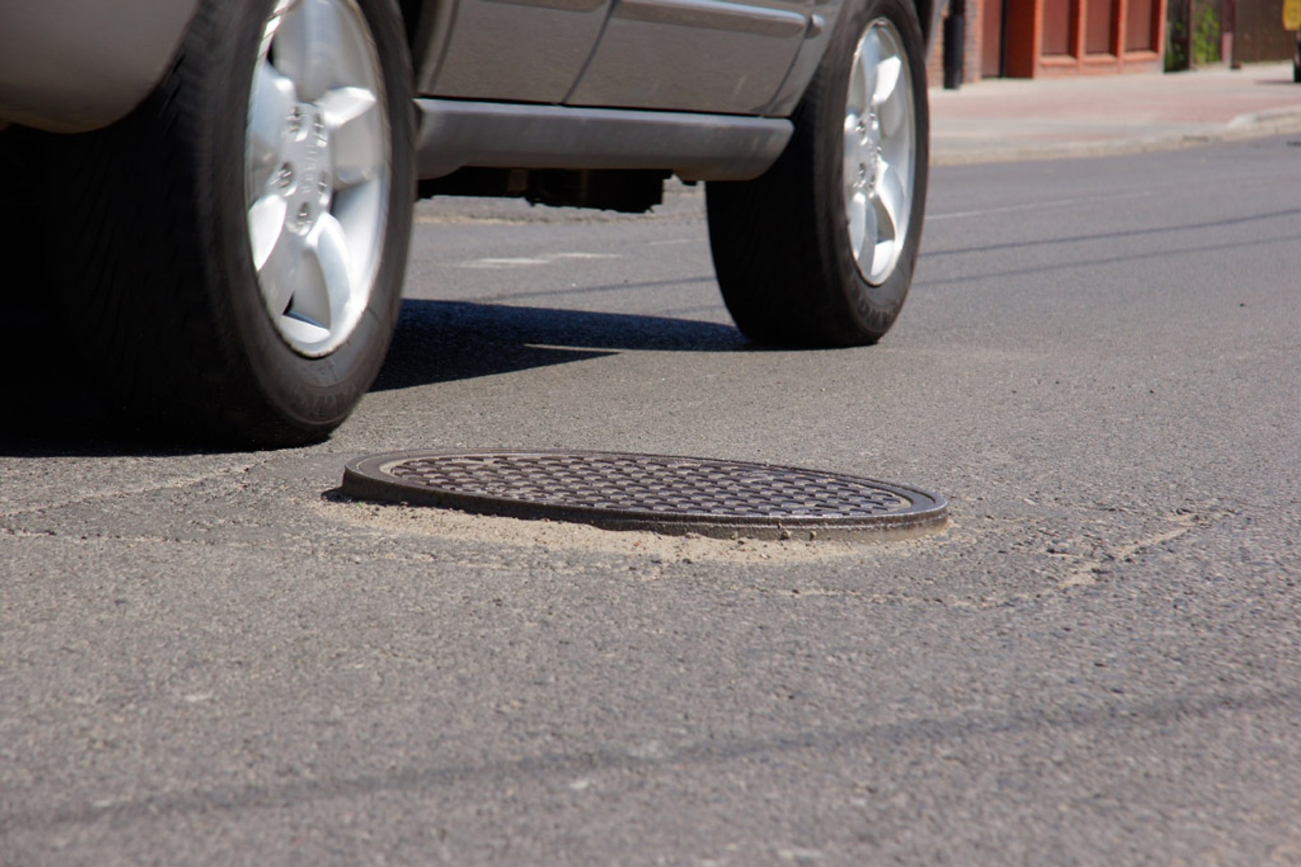 Uwaga! Strzeż się pułapek na drogach!