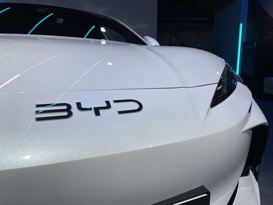 BYD Sealion 7