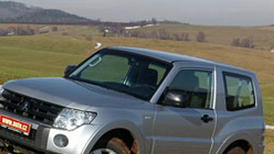 Mitsubishi Pajero 3.2 DI-D SWB – zwinna jaszczurka