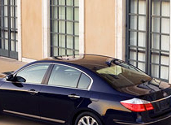 Detroit 2008: Hyundai Genesis - koreański flagowiec dopływa (oficjalne informacje)