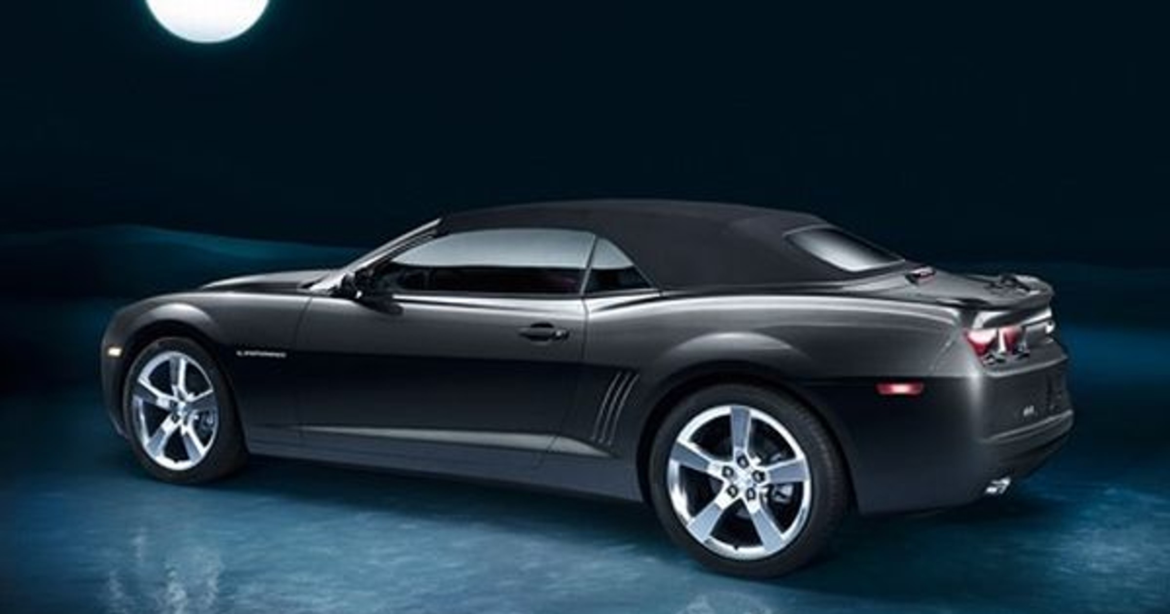 Chevrolet Camaro Convertible 2011