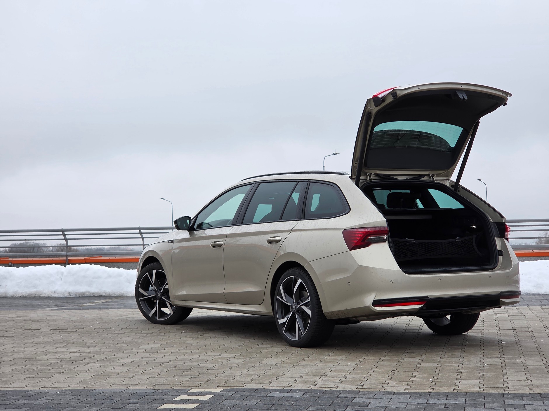 Skoda Octavia 2.0 TSI 204 KM 4x4