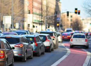 Strefa Czystego Transportu w Warszawie będzie większa. Znamy nowe plany ratusza