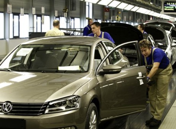 Wracają złote czasy dla producentów samochodów
