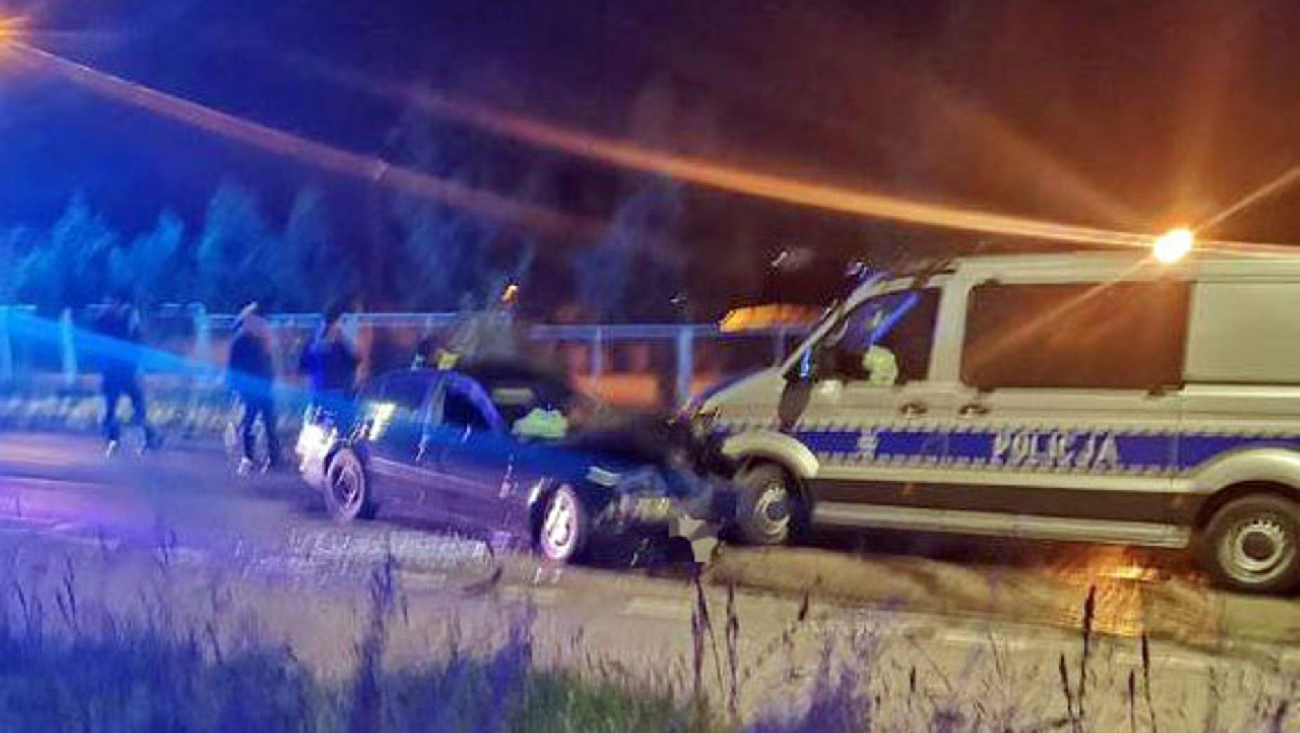 19-latek nie zatrzymał się do kontroli policyjnej. Teraz odpowie przed sądem
