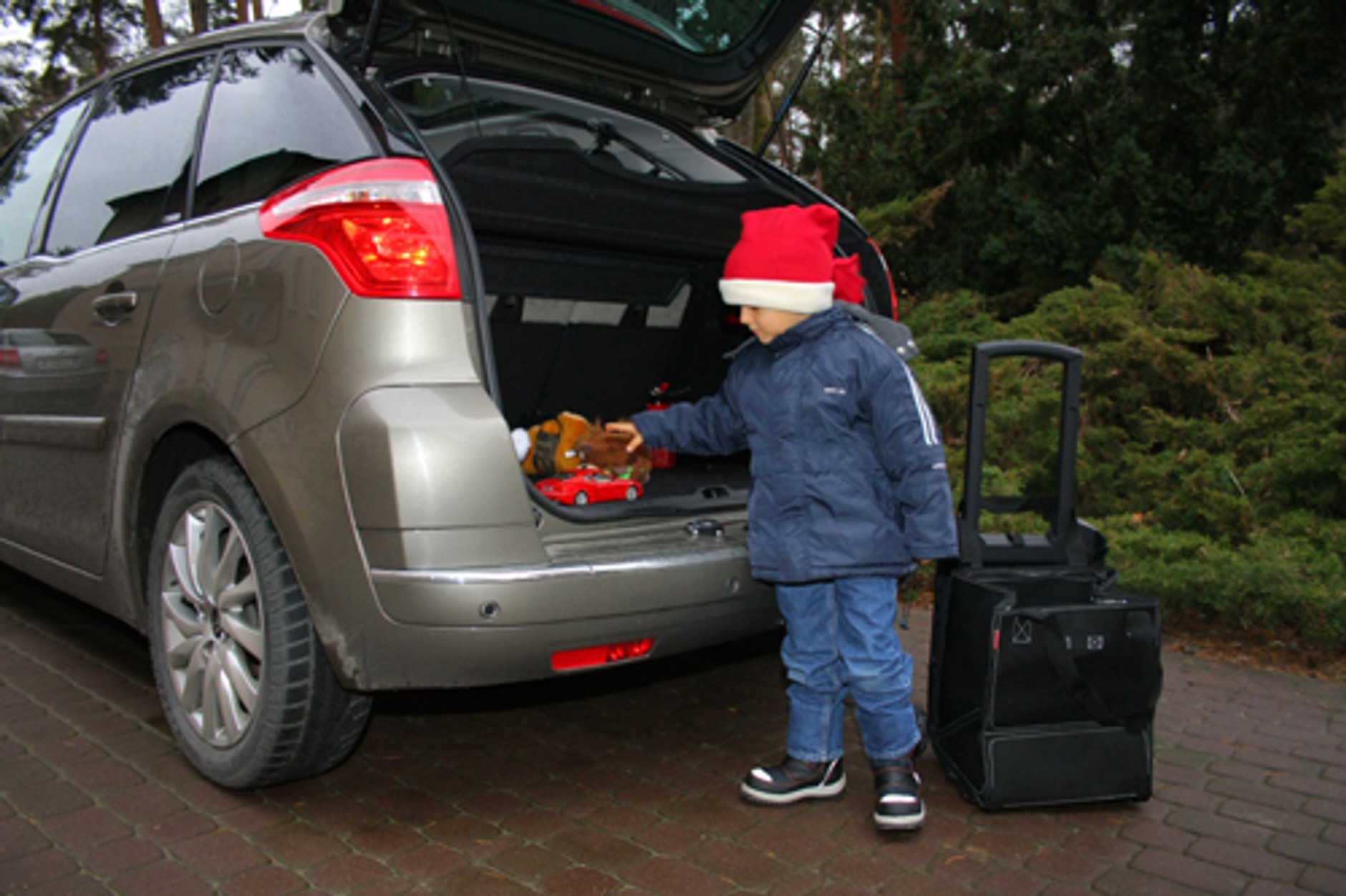 Citroen C4 Picasso - W czasie jazdy dzieci...