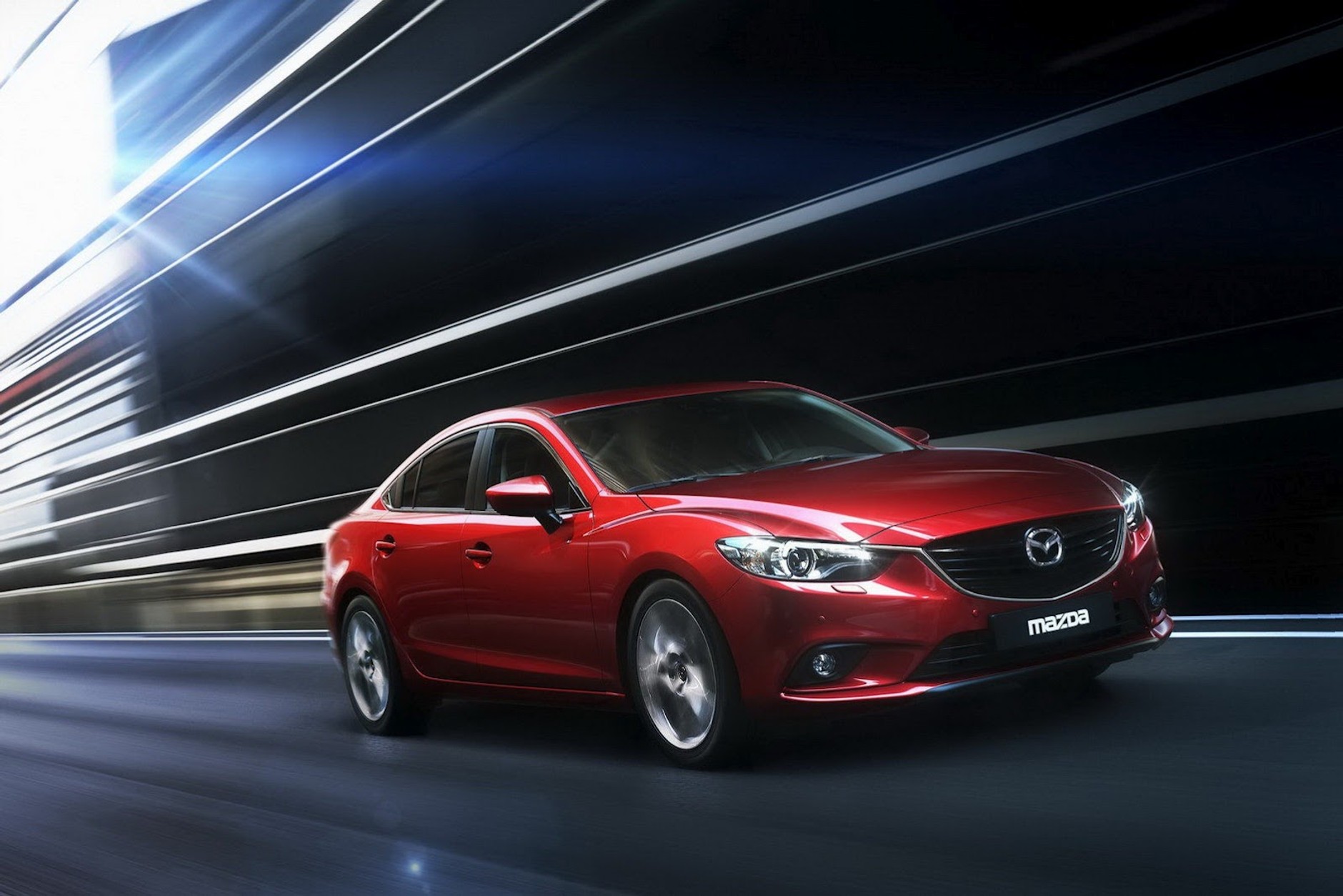 Wiemy jak jeździ nowa Mazda 6: nareszcie ma to coś!