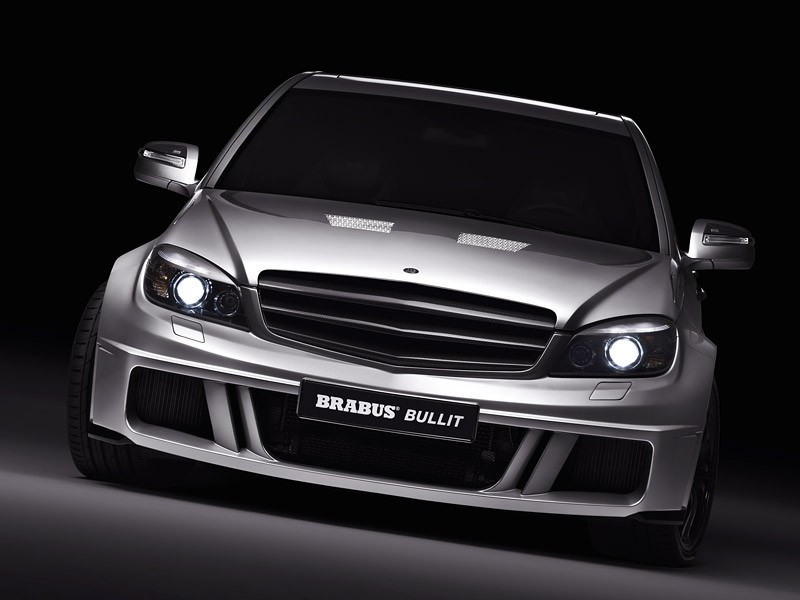 IAA Frankfurt 2007: Brabus Bullit - Mercedes-Benz klasy C z silnikiem V12 biturbo