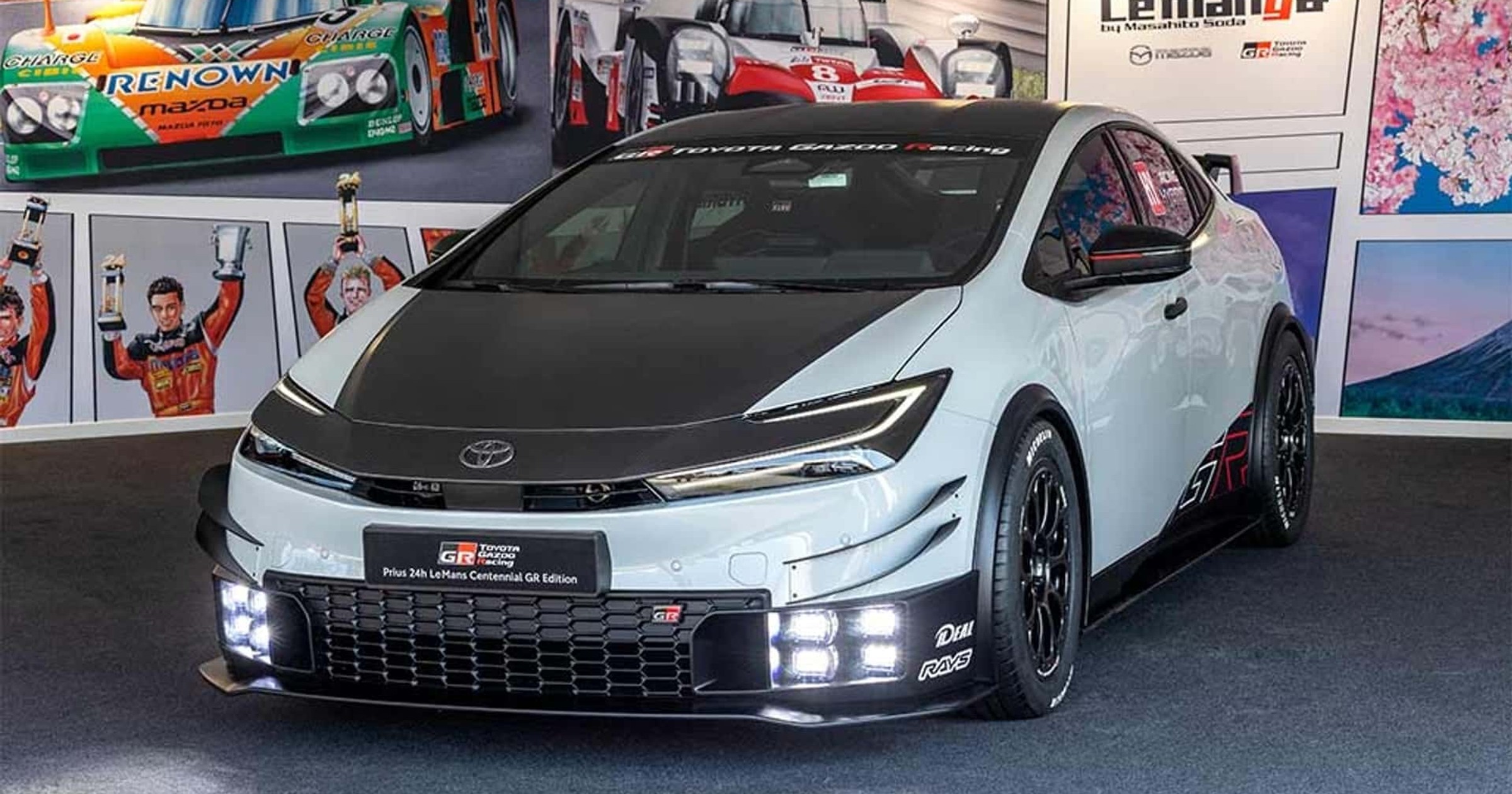 Toyota Prius 24h Le Mans Centennial GR Edition