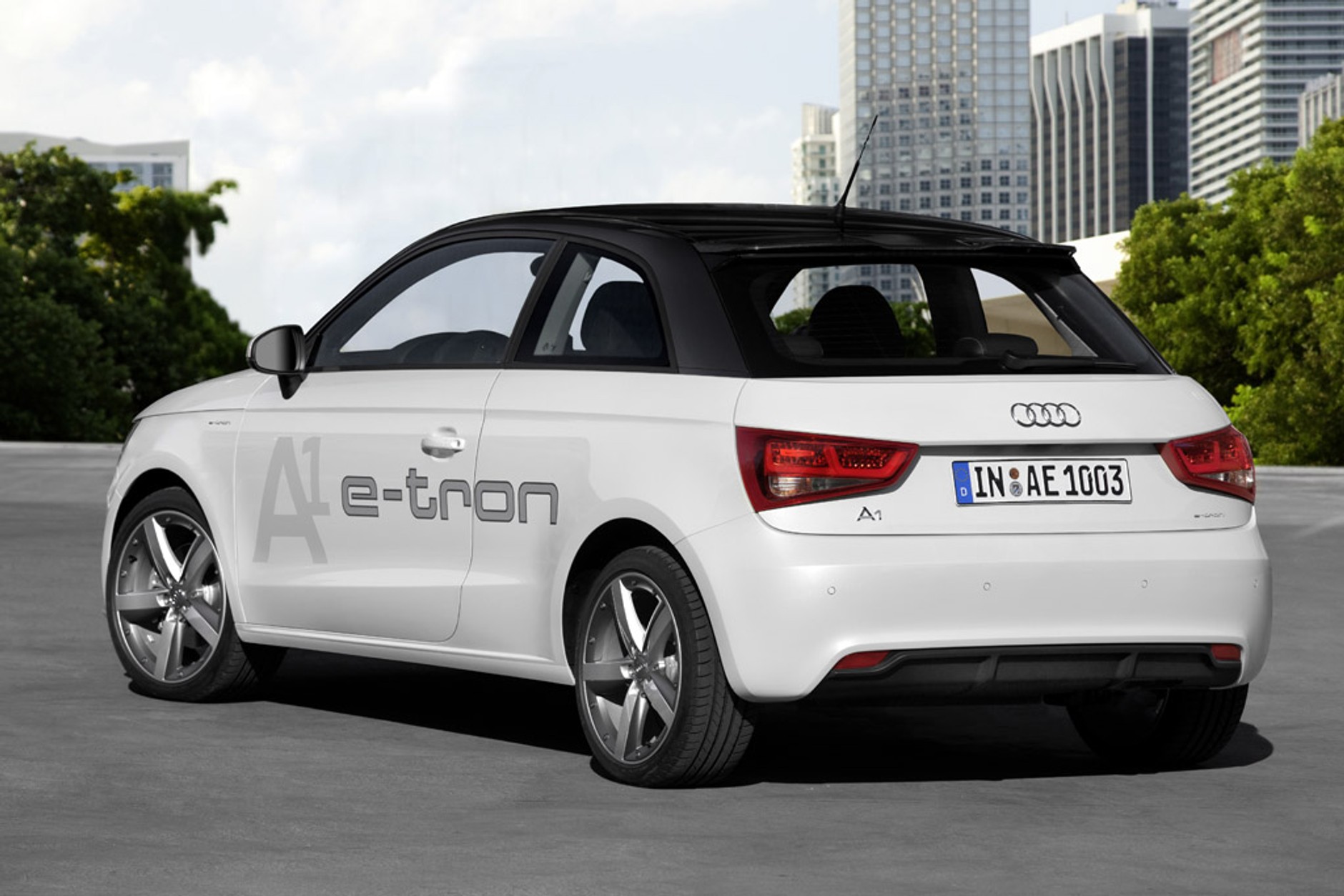 Nowe Audi jadą z prądem