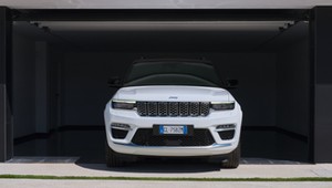 Stellantis stworzył platformę STLA Frame dla pikapów i SUV-ów. Skorzysta z niej Jeep i RAM
