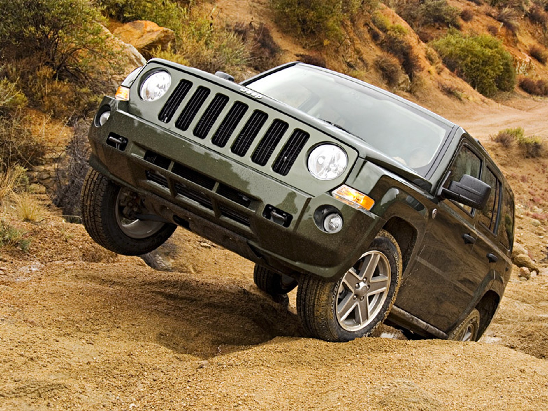 Jeep: modernizacja modeli Patriot i Compass