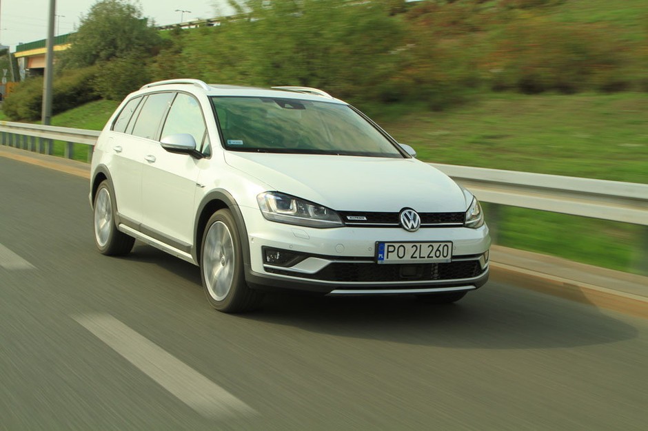 Volkswagen Golf Alltrack 2.0 TDI DSG - stylizowany na terenówkę