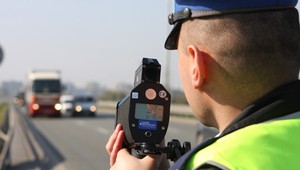 Policja ma niemal 2 tys. mierników prędkości. Zła wiadomość dla piratów drogowych — wszystkie są zgodne z przepisami