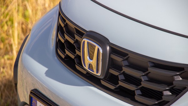 Honda boryka się z problemami, przez które musi mocno zacisnąć pasa