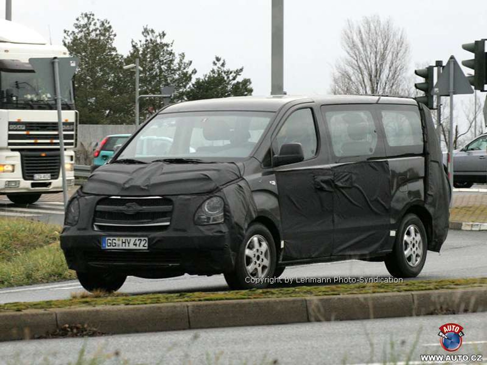 Zdjęcia szpiegowskie: Hyundai Atos, Arnejs i Starex