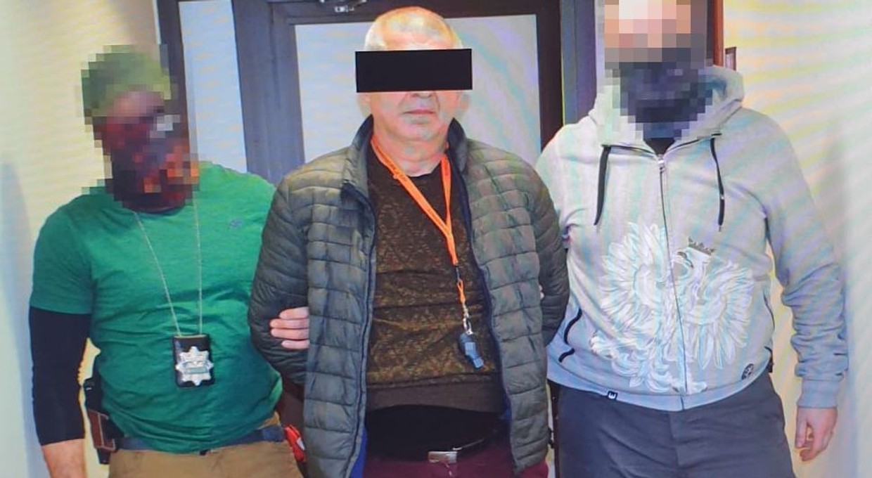 Wyłudzali pieniądze za przewóz od uchodźców z Ukrainy. Wpadli w ręce policji