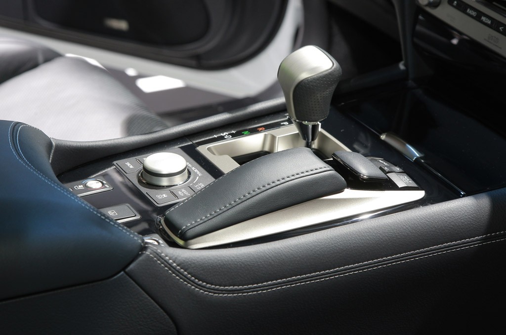 Lexus LS: duma Lexusa