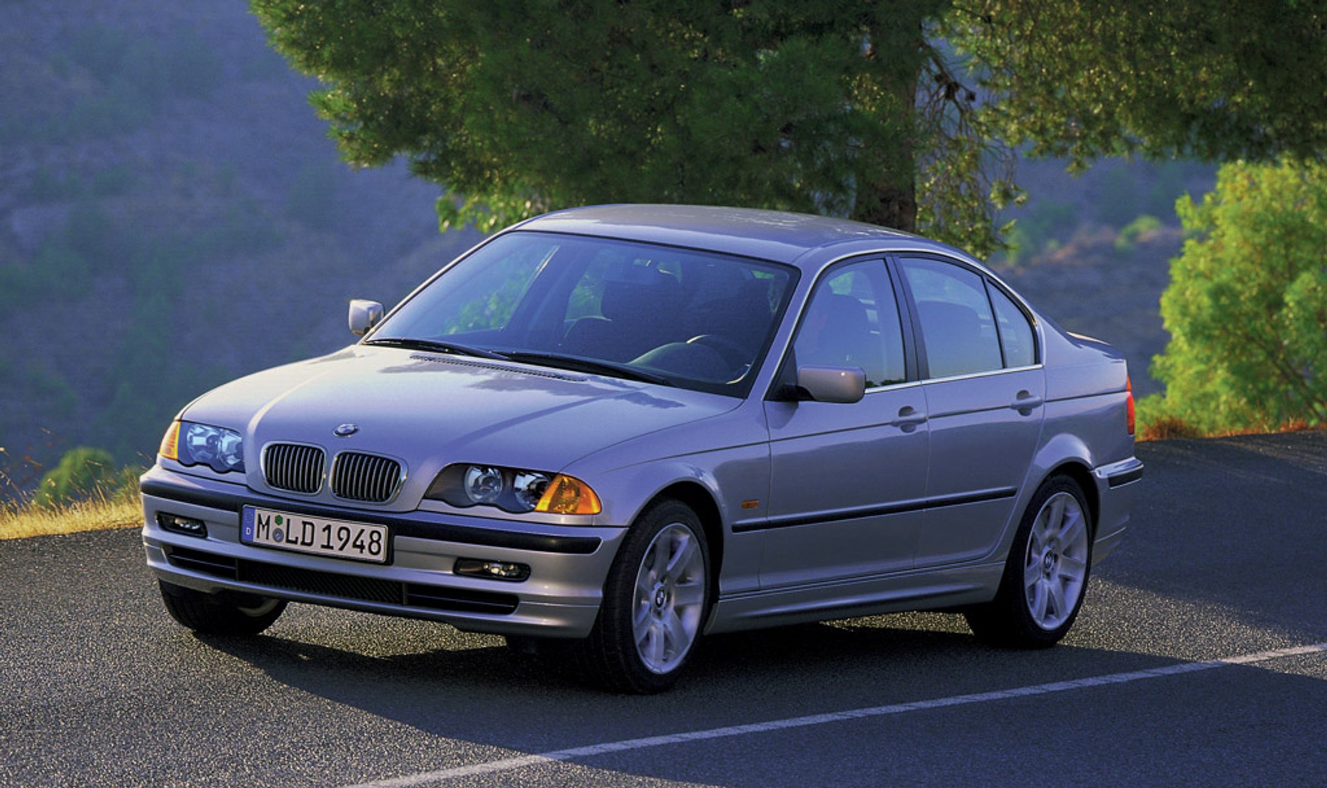 Wszystko o BMW serii 3: poznaj jego największe wady i zalety