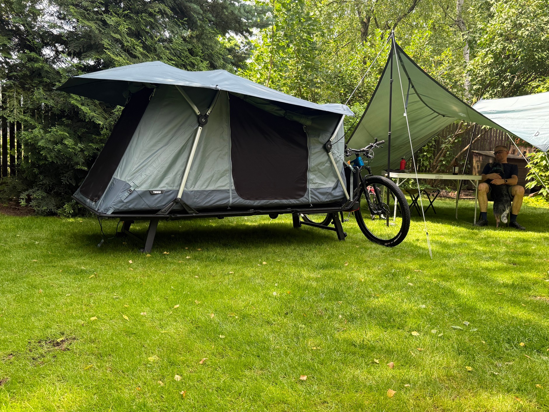 Namiot do wożenia na haku – Thuile Outset