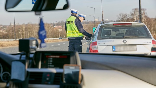 Przepisy, których nie znamy - uwaga na drogowe "niespodzianki"