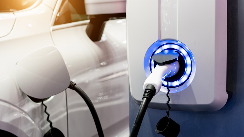 Samochód elektryczny - zdjęcie ilustracyjne