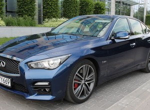 Infiniti Q50 S 3.0t – sedan ze sportowym sercem | TEST
