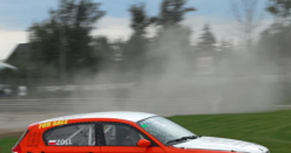 Rallycross: Łukasz Zoll pokonał najlepszych kierowców Europy