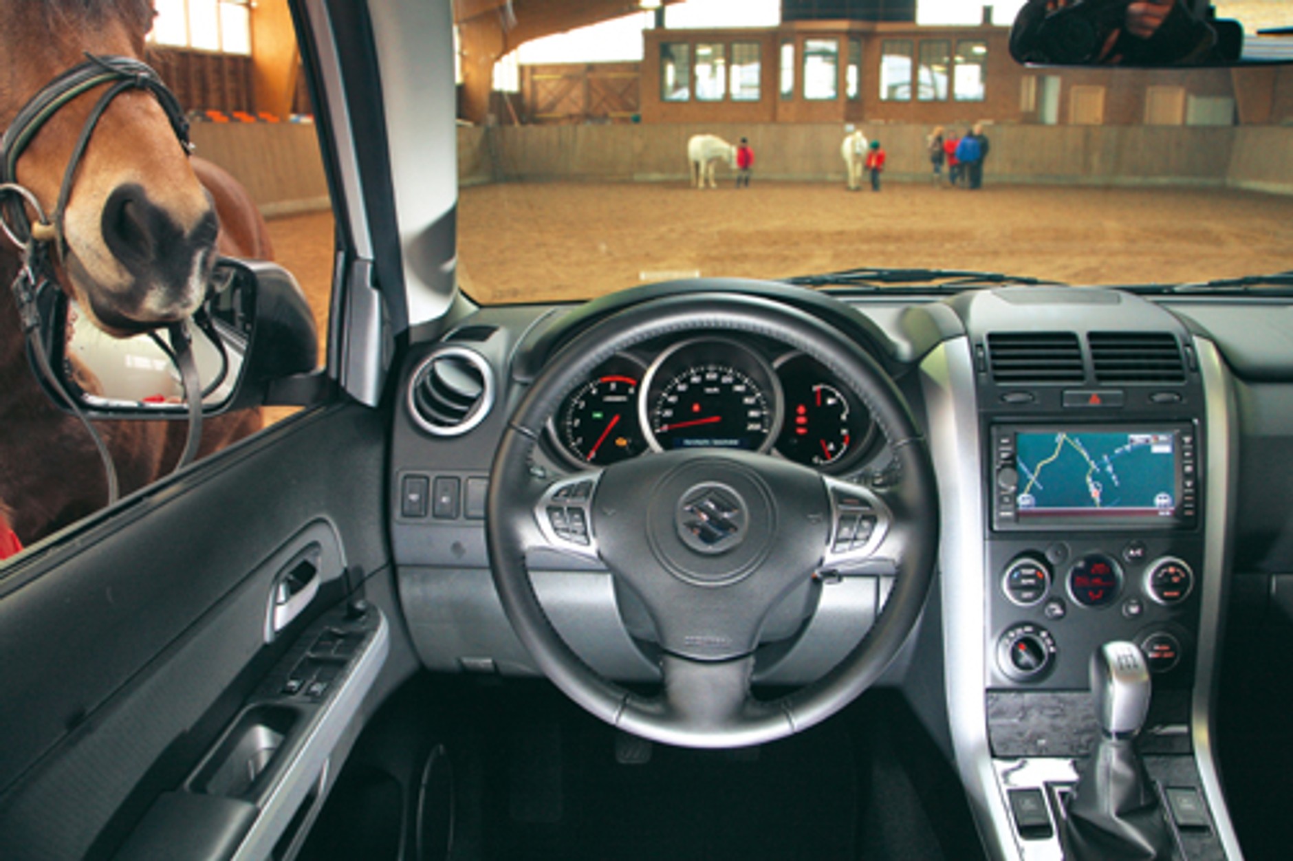 Ford Kuga kontra Suzuki Grand Vitara i Kia Sportage - Małe konie pociągowe