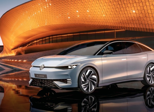 Volkswagen ID.Aero – elektryczny Passat
