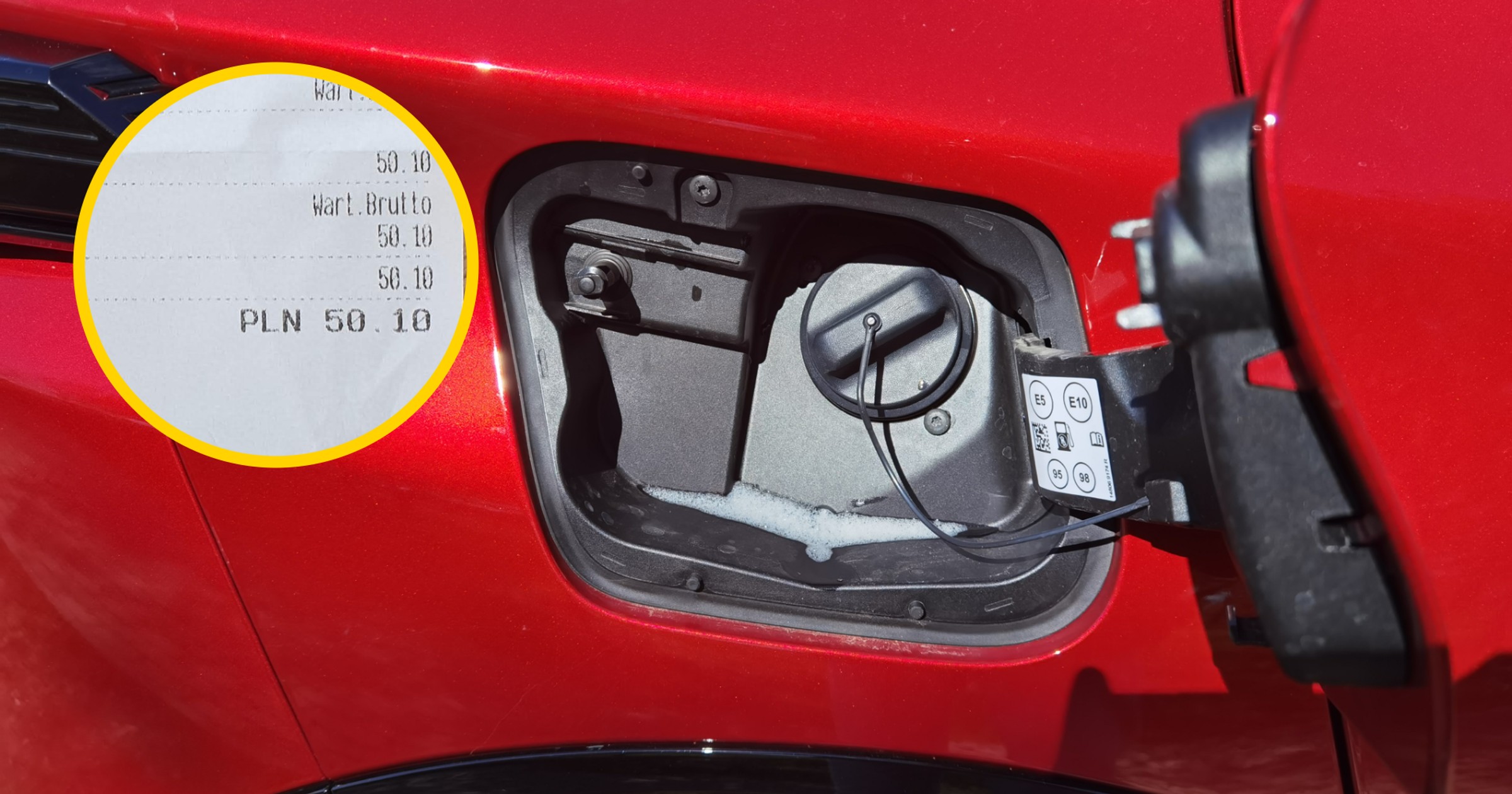 Renault Clio E-Tech 2026. Tankowanie za 50 zł