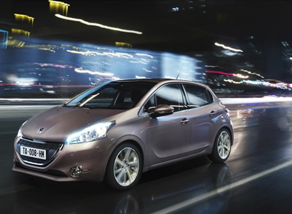 Peugeot 208 - Oto mały lew z klasą