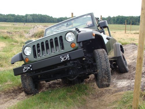 Jeep J8 zaprezentowany na Euro Camp Jeep 2008