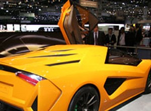 Genewa 2009: Italdesign Giugiaro Frazer-Nash Namir – hybrydowy tygrys we włoskim garniturze